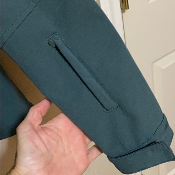 Fabletics jacket - Picture 3 of 8